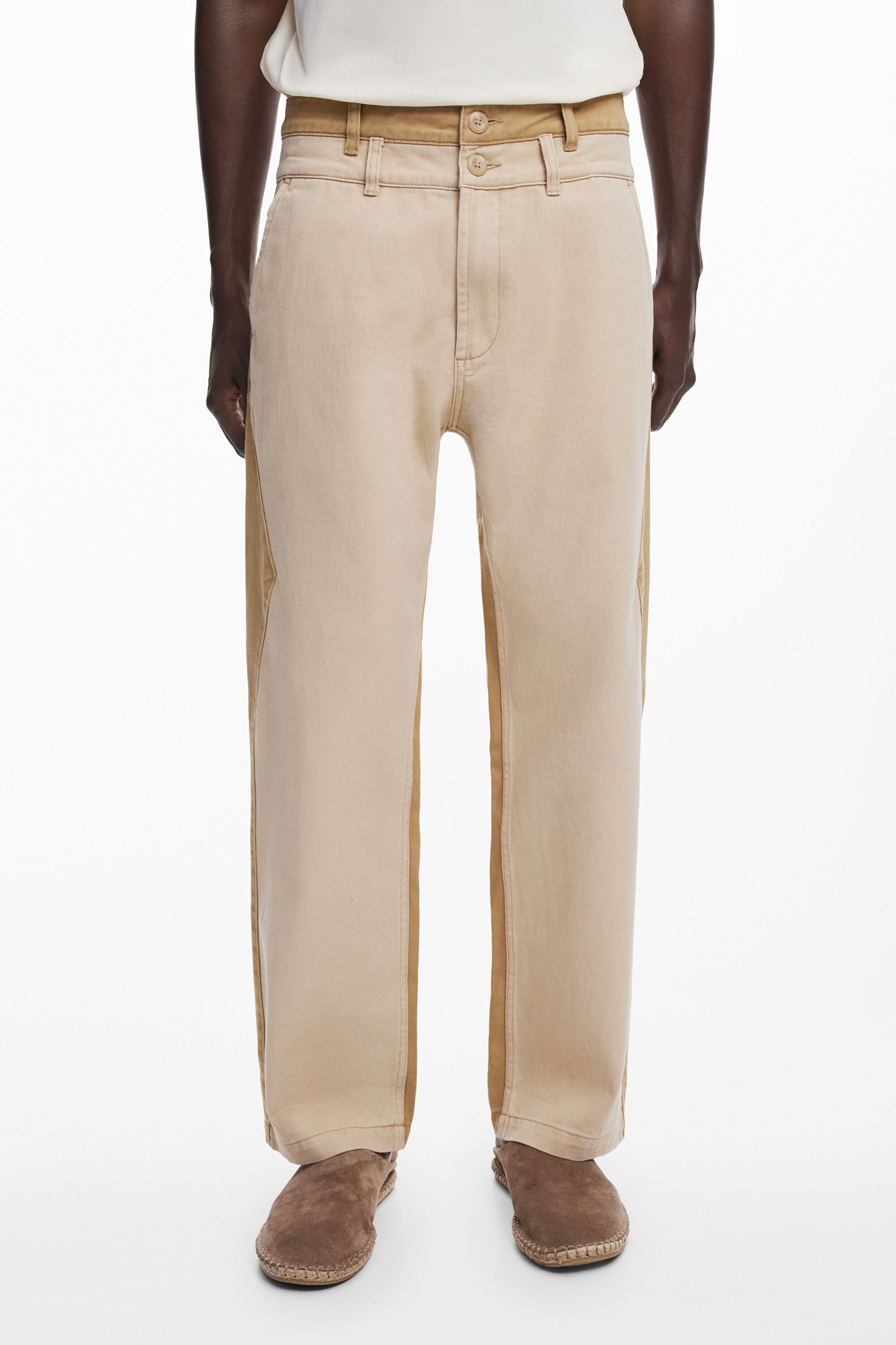 DESIGUAL. Pantalon largo vaquero doble cintura.