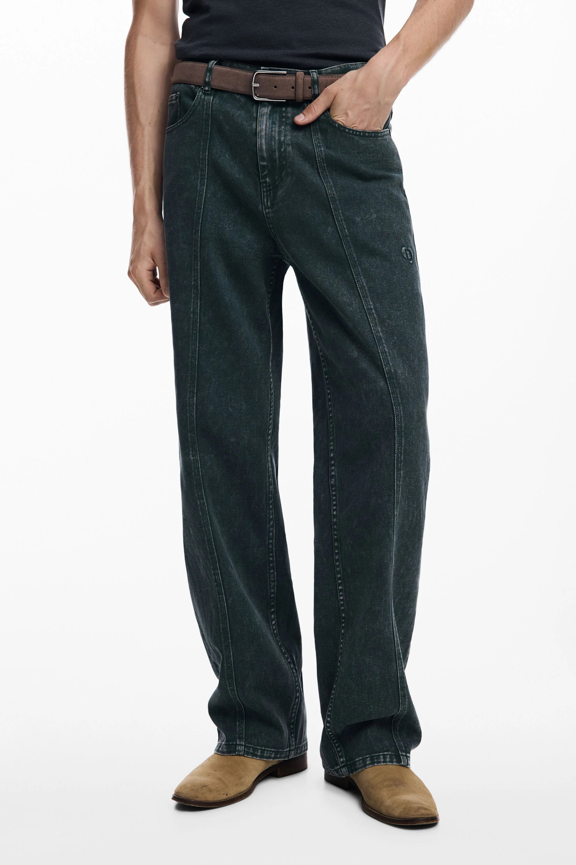 DESIGUAL. Pantalón recto efecto lavado.