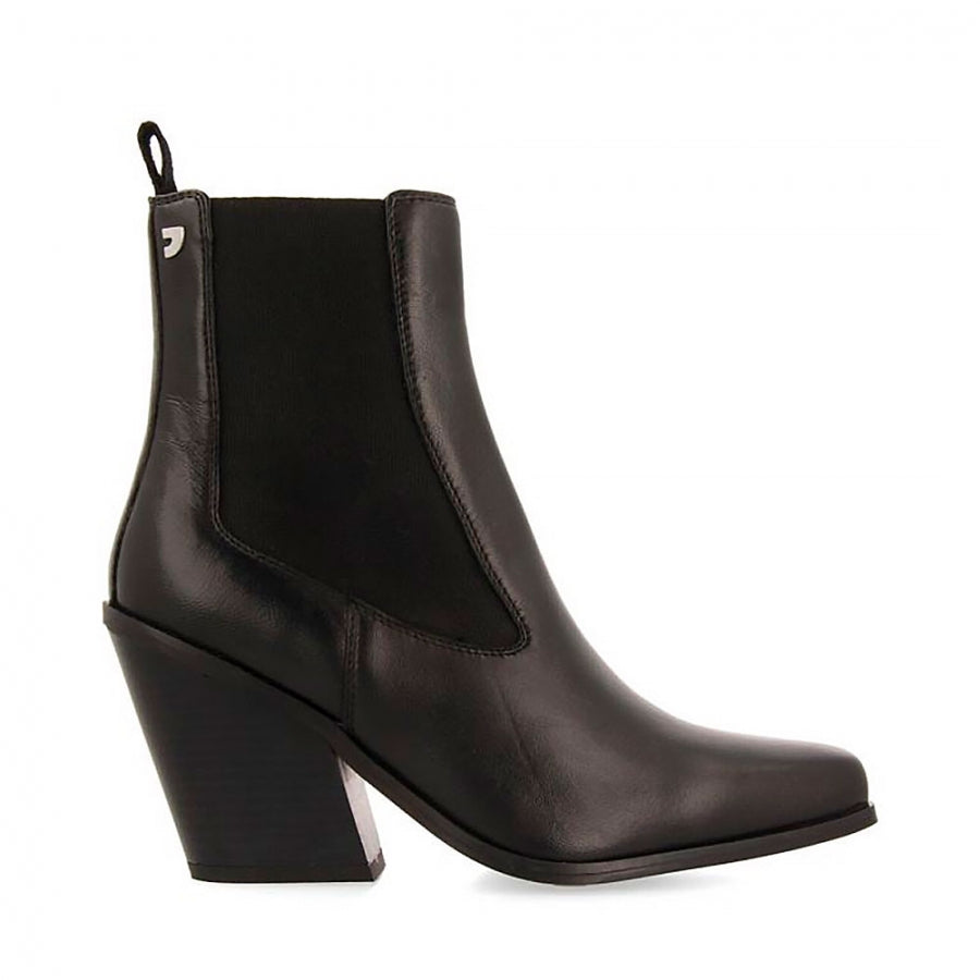 GIOSEPPO. Botín estilo cowboy.